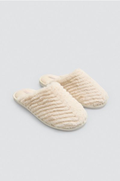 WOMEN'S SLIPPERS ΓΥΝΑΙΚΕΊΑ ΠΑΝΤΌΦΛΑ