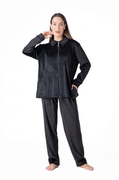 ΦΌΡΜΑ ΓΥΝΑΙΚΕΊΑ ΓΙΑΚΆΣ ΣΤΡΑΣ